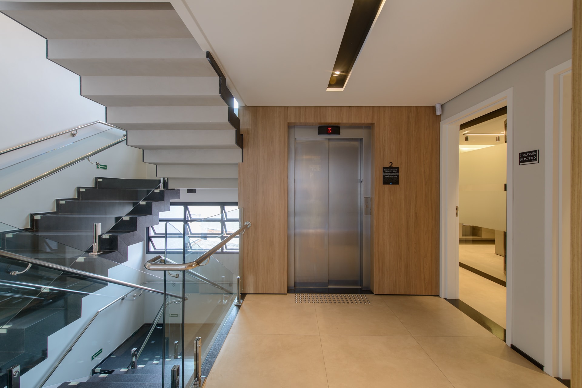 Fotografia de arquitetura e interiores - Escritório SBC - Arquiteto MB4 Arquitetura - Foto 15