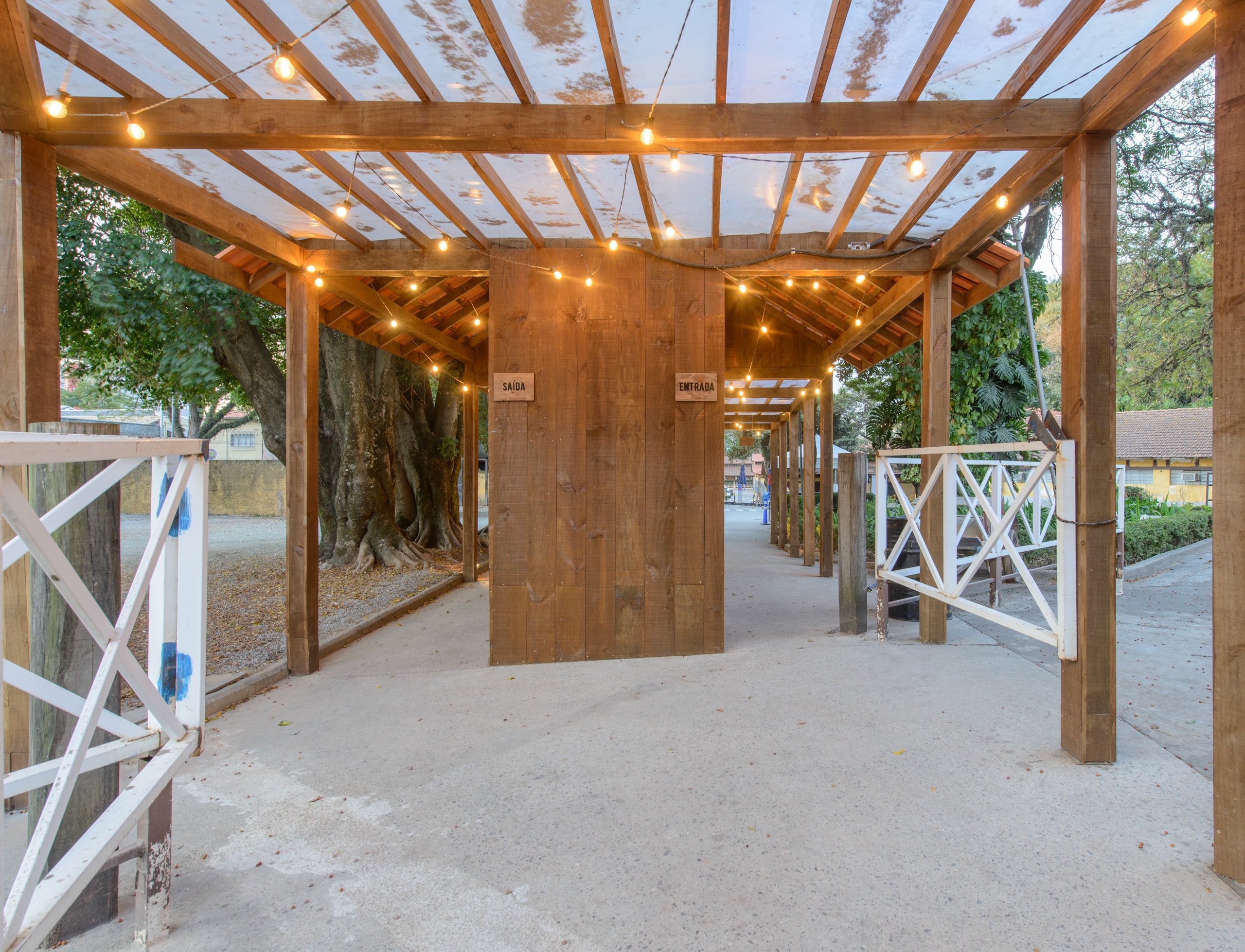 Fotografia de arquitetura e interiores - Churrascada Água Branca - Arquiteto Storrer Tamburus Arquitetura - Foto 7