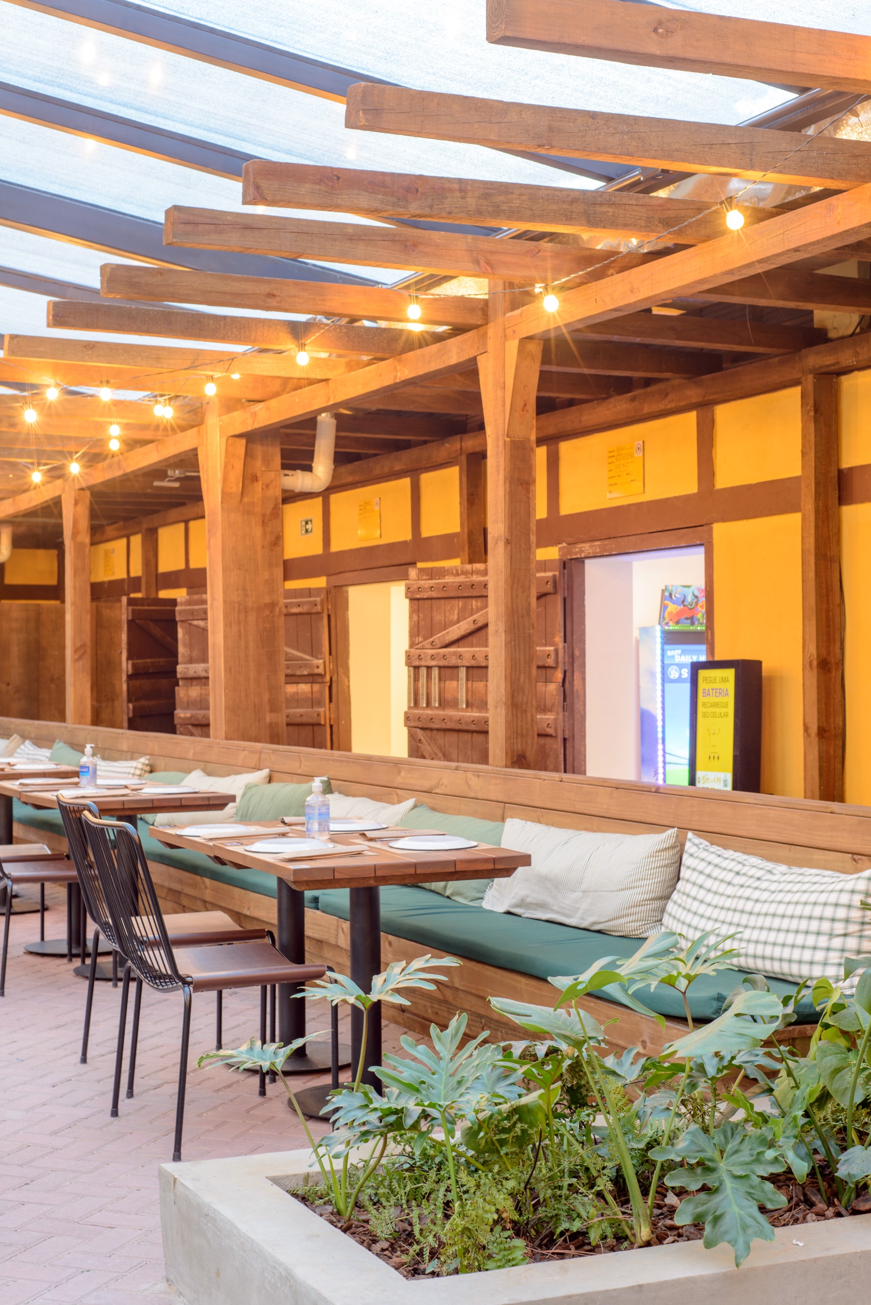 Fotografia de arquitetura e interiores - Churrascada Água Branca - Arquiteto Storrer Tamburus Arquitetura - Foto 11