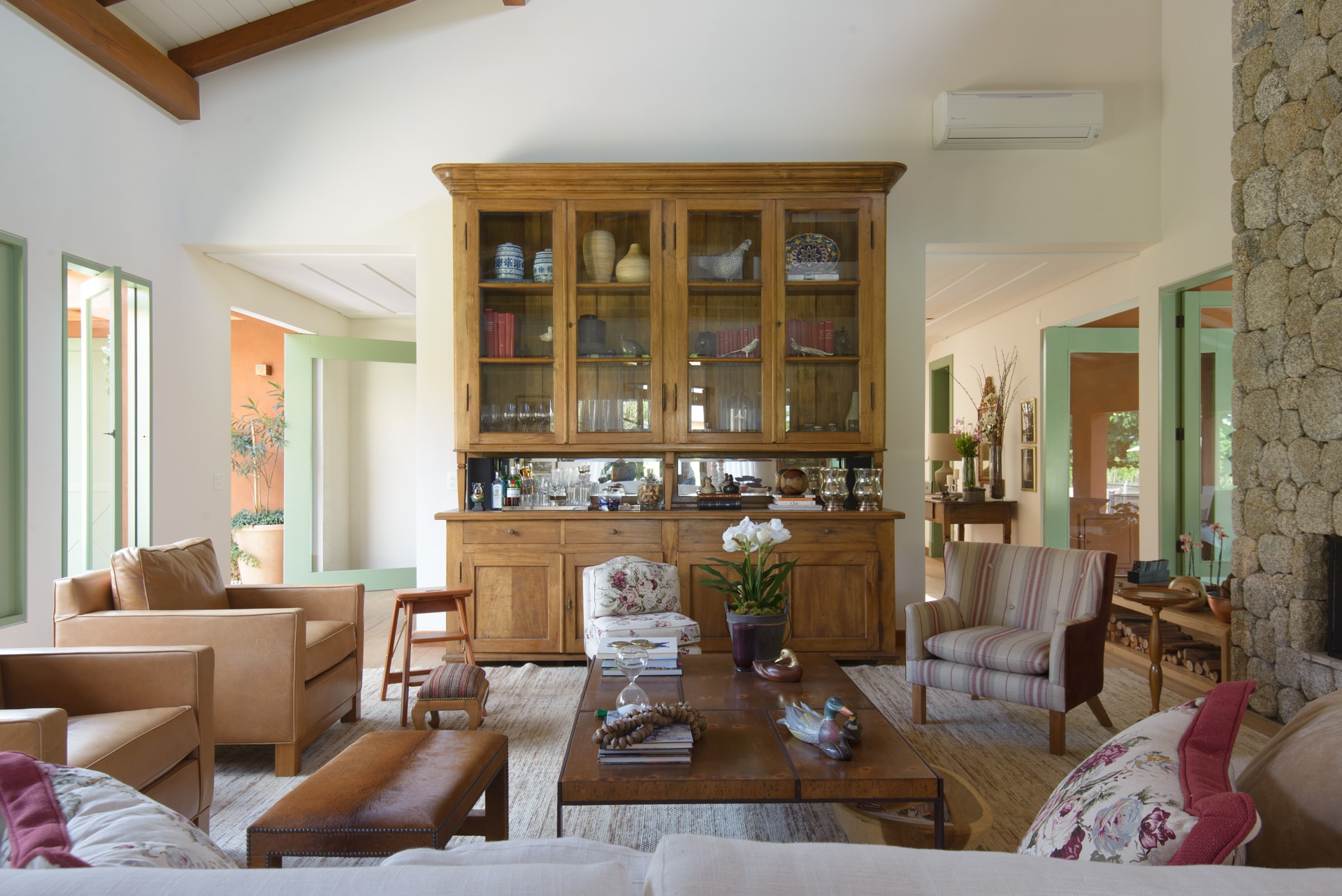 Fotografia de arquitetura e interiores - Residência Haras Larissa - Arquiteto Falchi Arquitetura - Foto 1